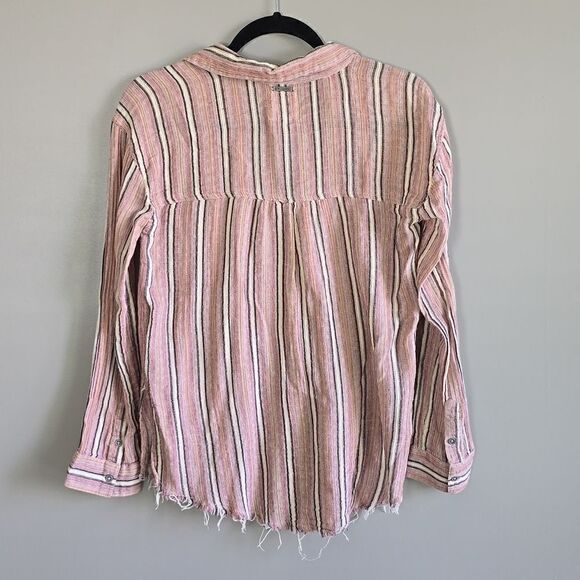 Billabong 100% Cotton Striped Distressed Frayed Loose Fit Classic Button Shirt - Picture 2 of 10